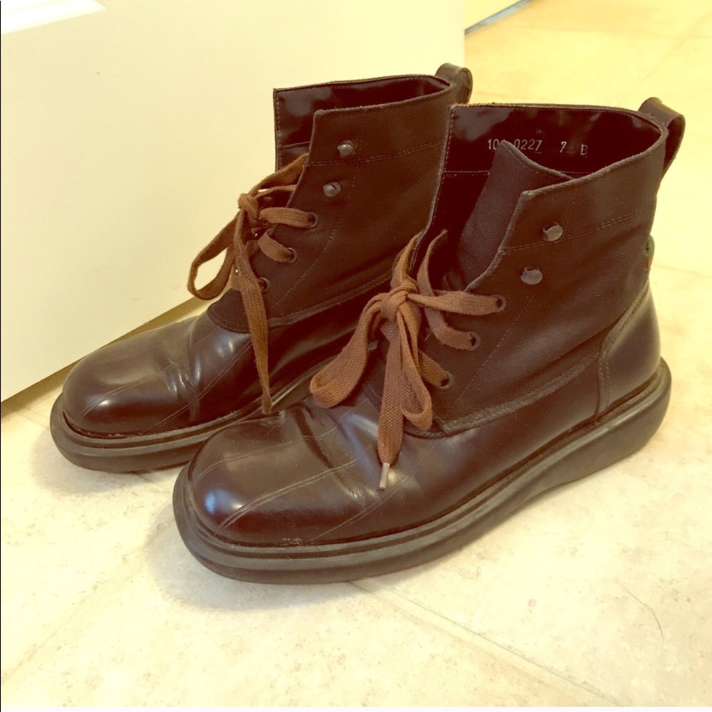 BROWN GUCCI COMBAT BOOTS